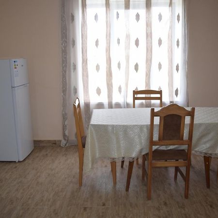 Home Garni Exterior foto